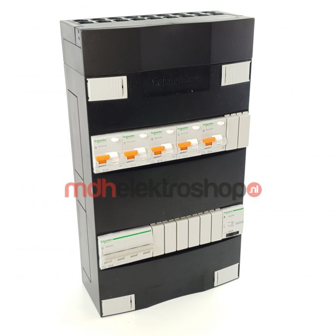 Schneider groepenkast 3 fase met 5 aardlekautomaten en beltrafo ADVAG35000TH3