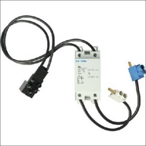 ATTEMA AT90232 BELTRAFO 8V 1A BEDRAAD